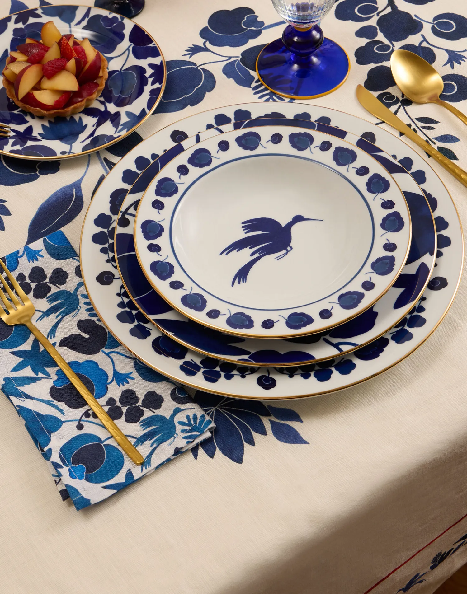 La DoubleJ Piatti|Tavola<Charger PlateWildbird Blu in Porcelain
