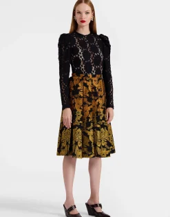 La DoubleJ Camicie E Top<Clingy TopSolid Black in Stretch Lace