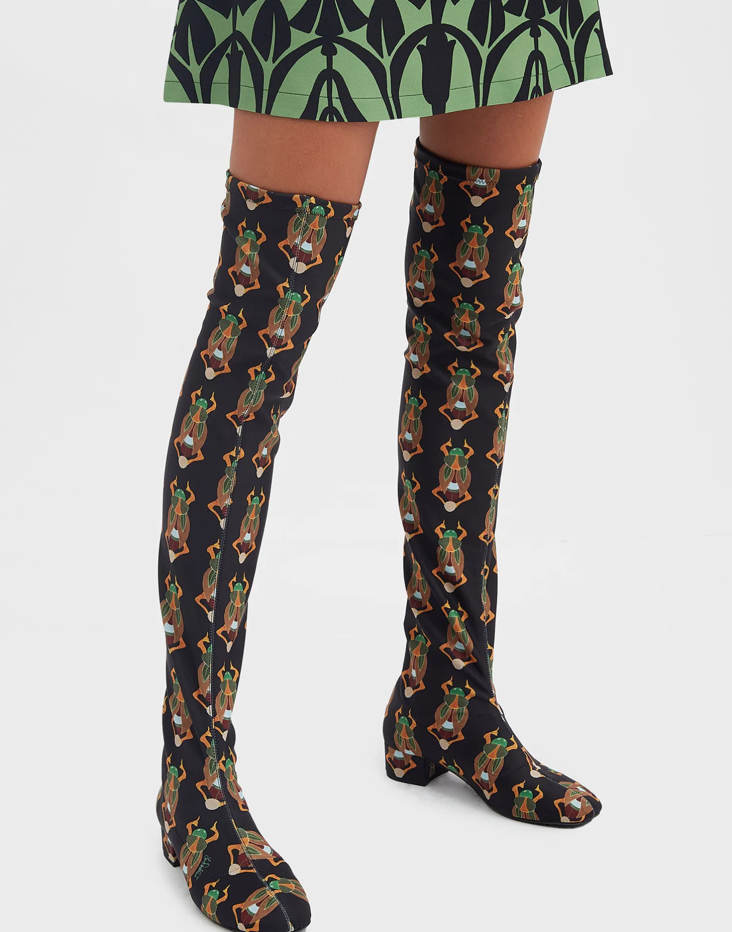 La DoubleJ Scarpe|Accessories<Edie High BootsScarab Black in Elastic Lycra