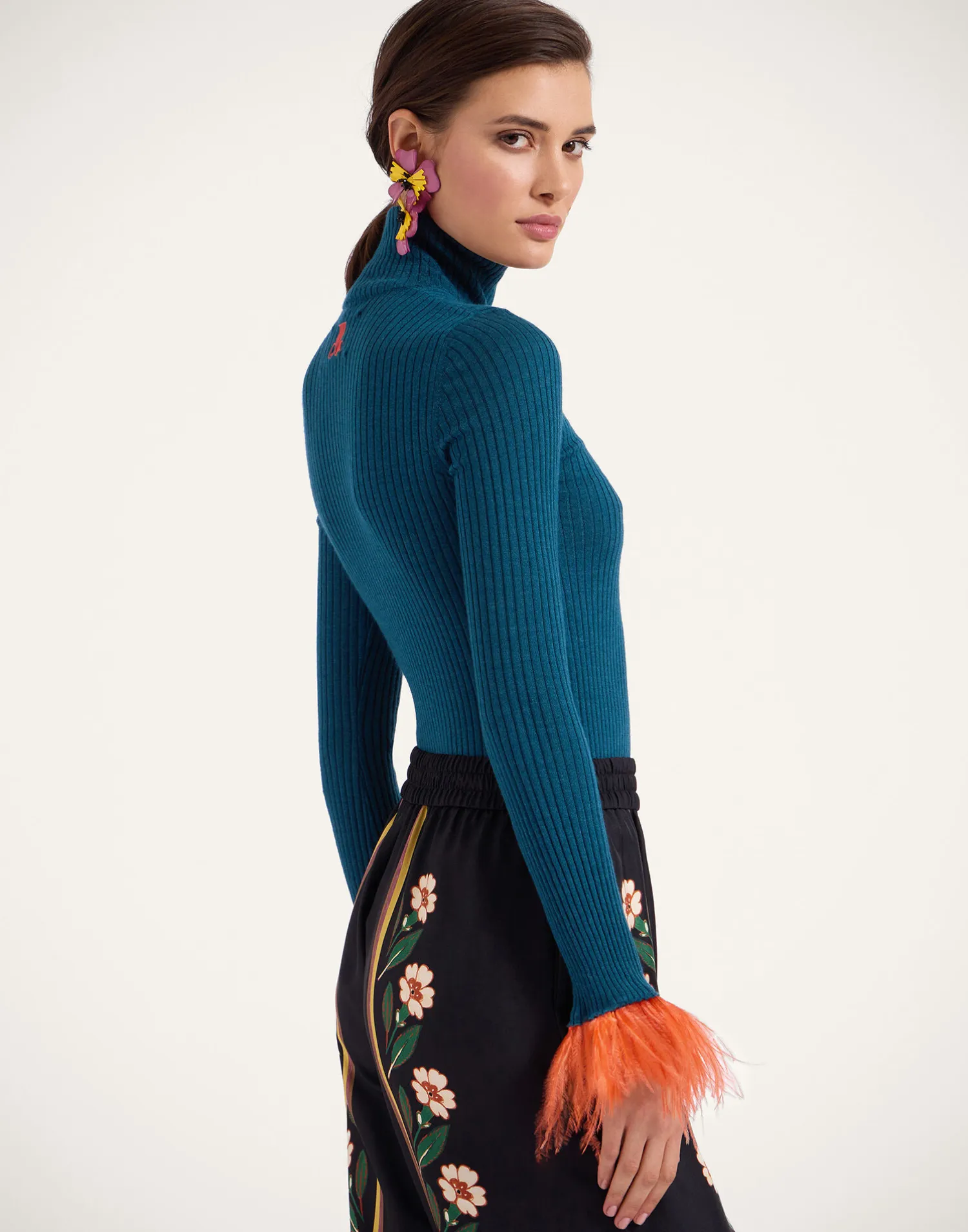 La DoubleJ Maglieria<High Kick TopBlue in Ribbed Silk Cashmere With Feathers