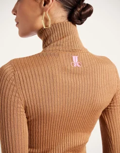 La DoubleJ Maglieria<High Kick TopCamel in Ribbed Silk Cashmere With Feathers