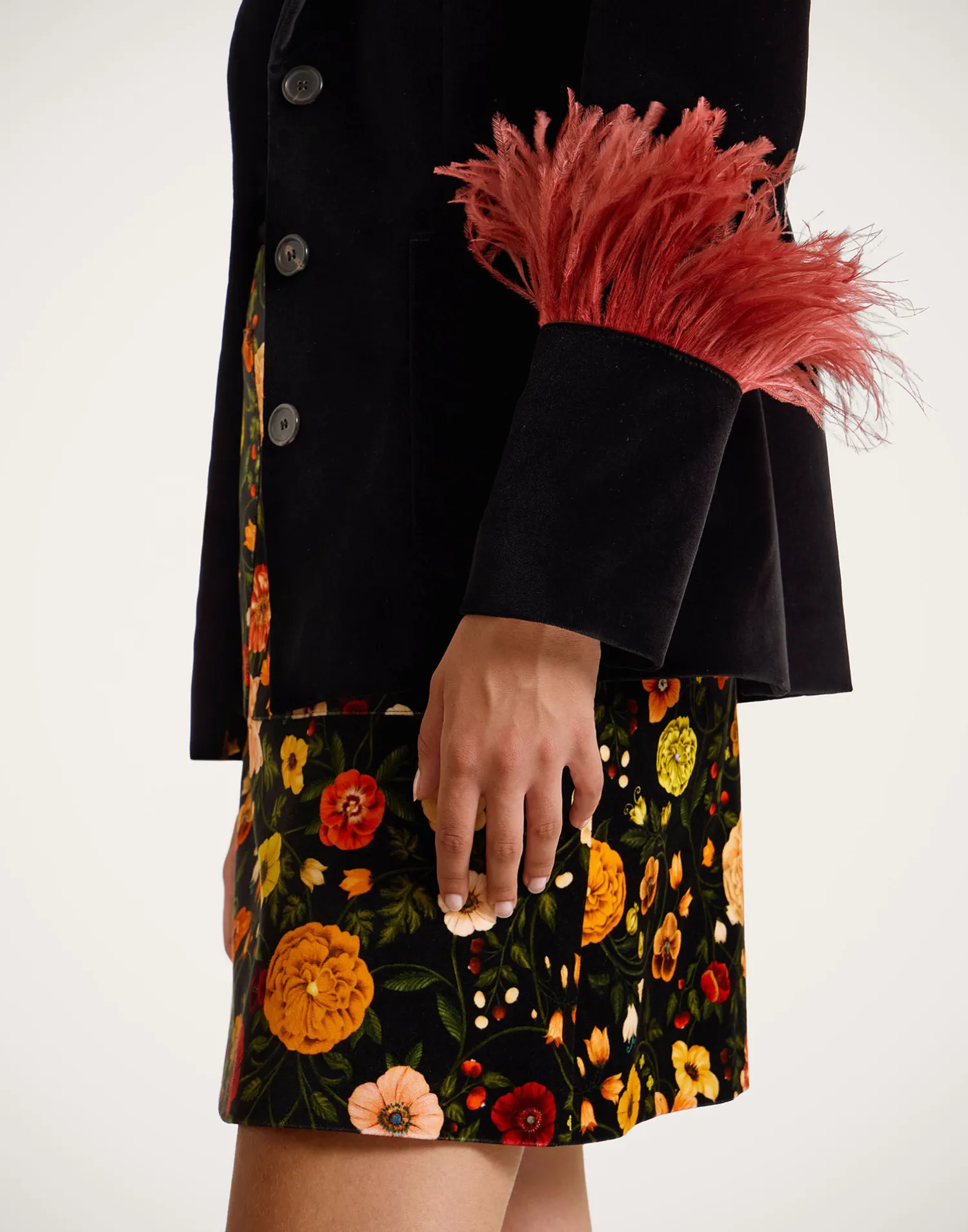 La DoubleJ Capispalla<Keaton JacketSolid Black in Cotton Velvet With Feathers