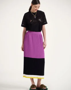 La DoubleJ Camicie E Top<Lacey House T-ShirtSolid Black in Embroidered Cotton