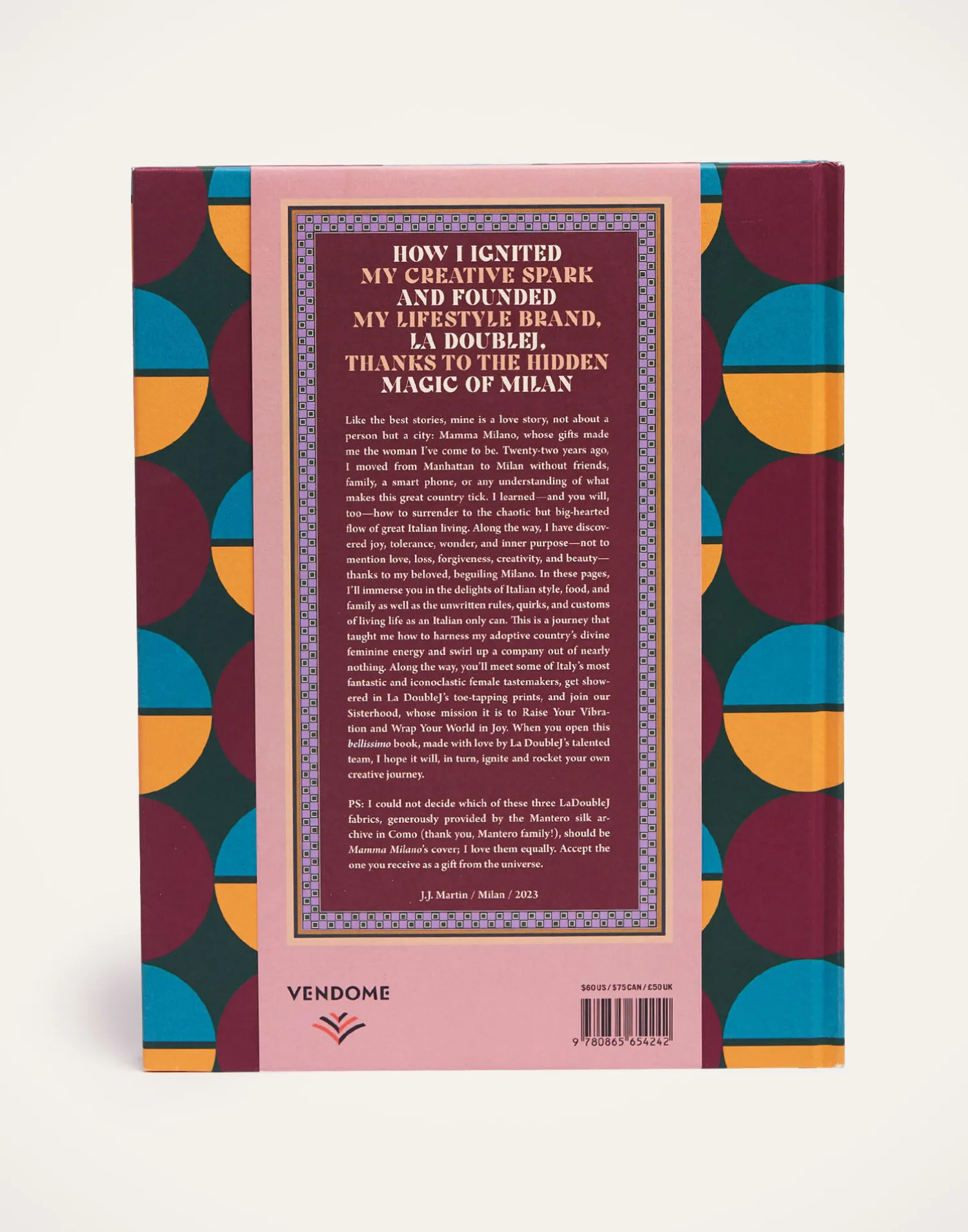 La DoubleJ Libri|Home Décor<Mamma MilanoMezzaluna in Hardcover