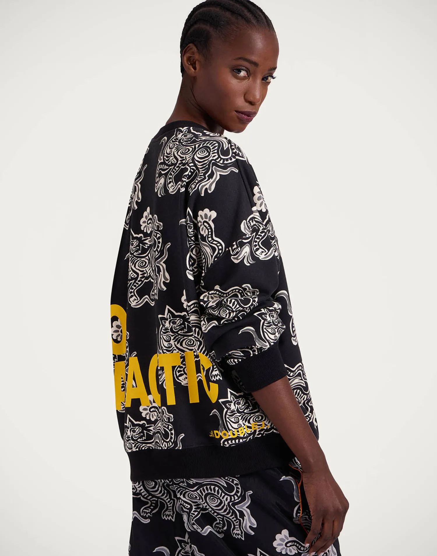 La DoubleJ Loungewear|Felpe E Magliette<Off Court SweatshirtCrazy Tigers Black & White in Jersey