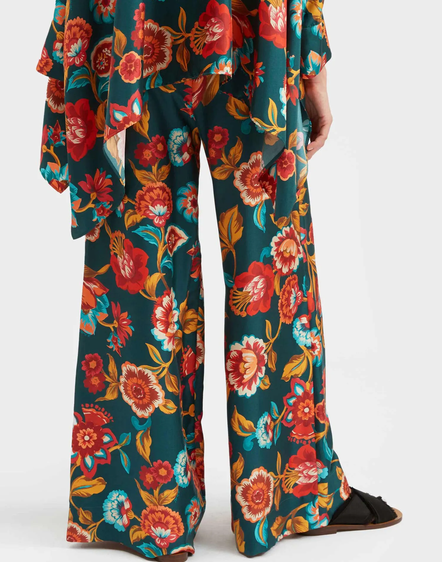 La DoubleJ Pantaloni E Shorts<Palazzo PantsHottie Emerald in Silk Twill