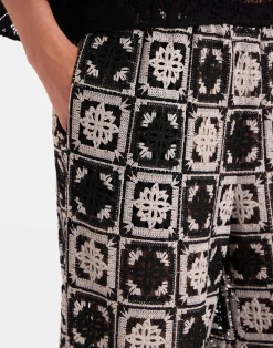 La DoubleJ Pantaloni E Shorts<Palazzo PantsMini Tiles Black in Macramé