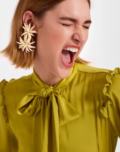 La DoubleJ Bijoux|Accessories<Primavera EarringsSolid Ivory in Acrylic Resin