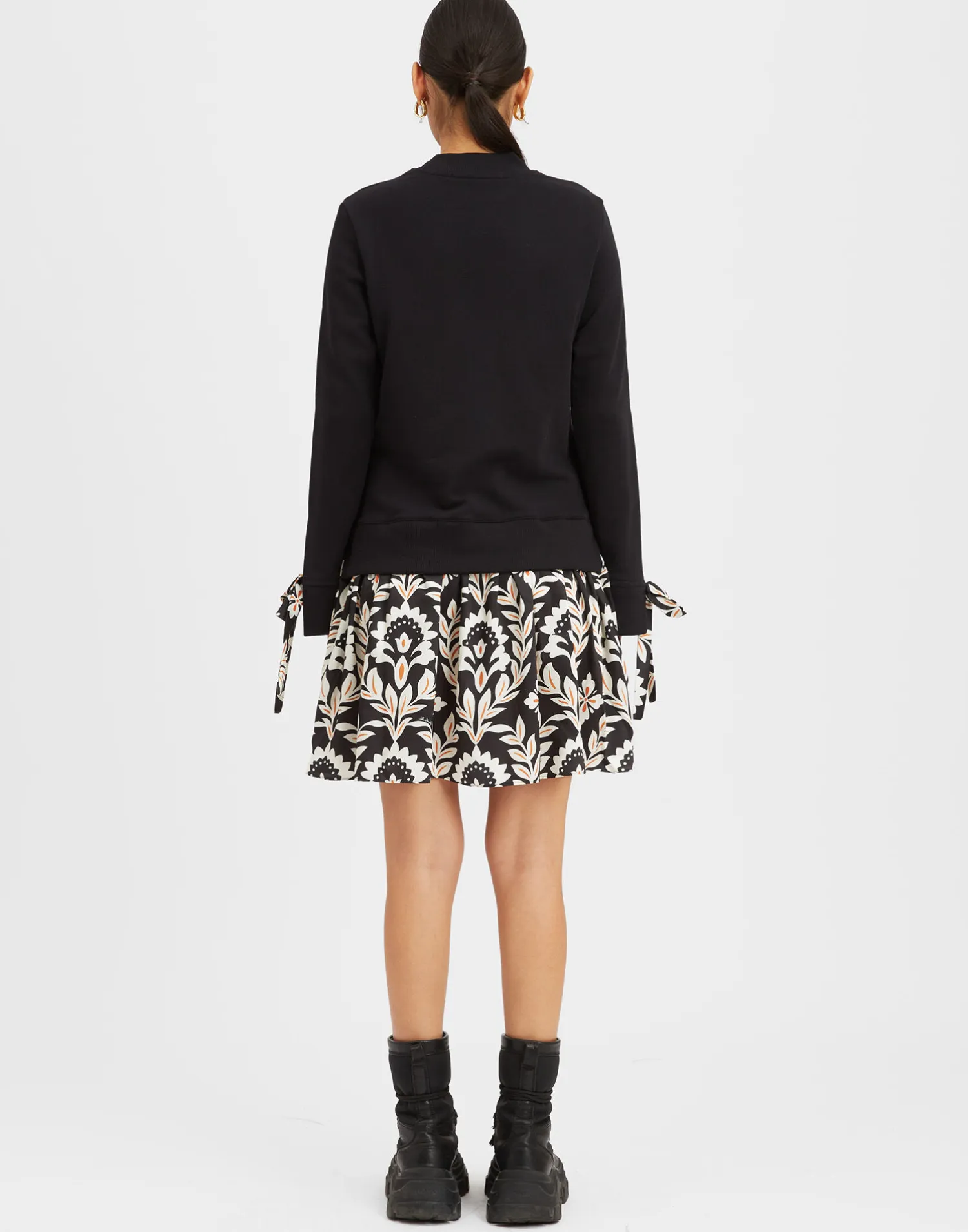 La DoubleJ Vestiti<Sporty DressGhirlanda Black in Twill