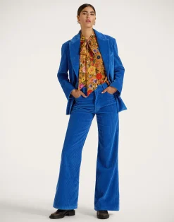 La DoubleJ Pantaloni E Shorts<The Flare PantsSolid Light Blue in Velvet Corduroy