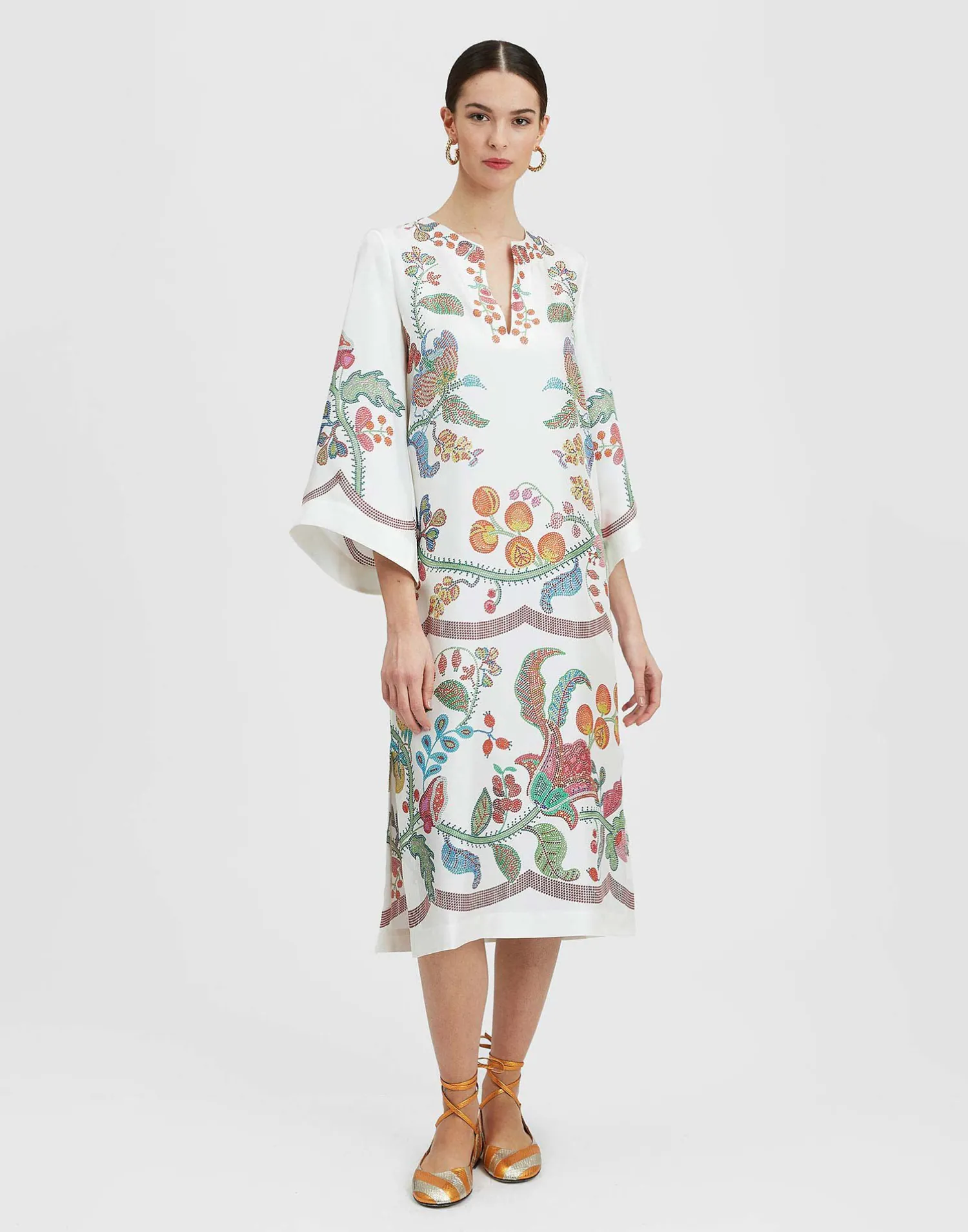 La DoubleJ Vestiti<The KaftanGrenadilla Placée Off White in Silk Twill