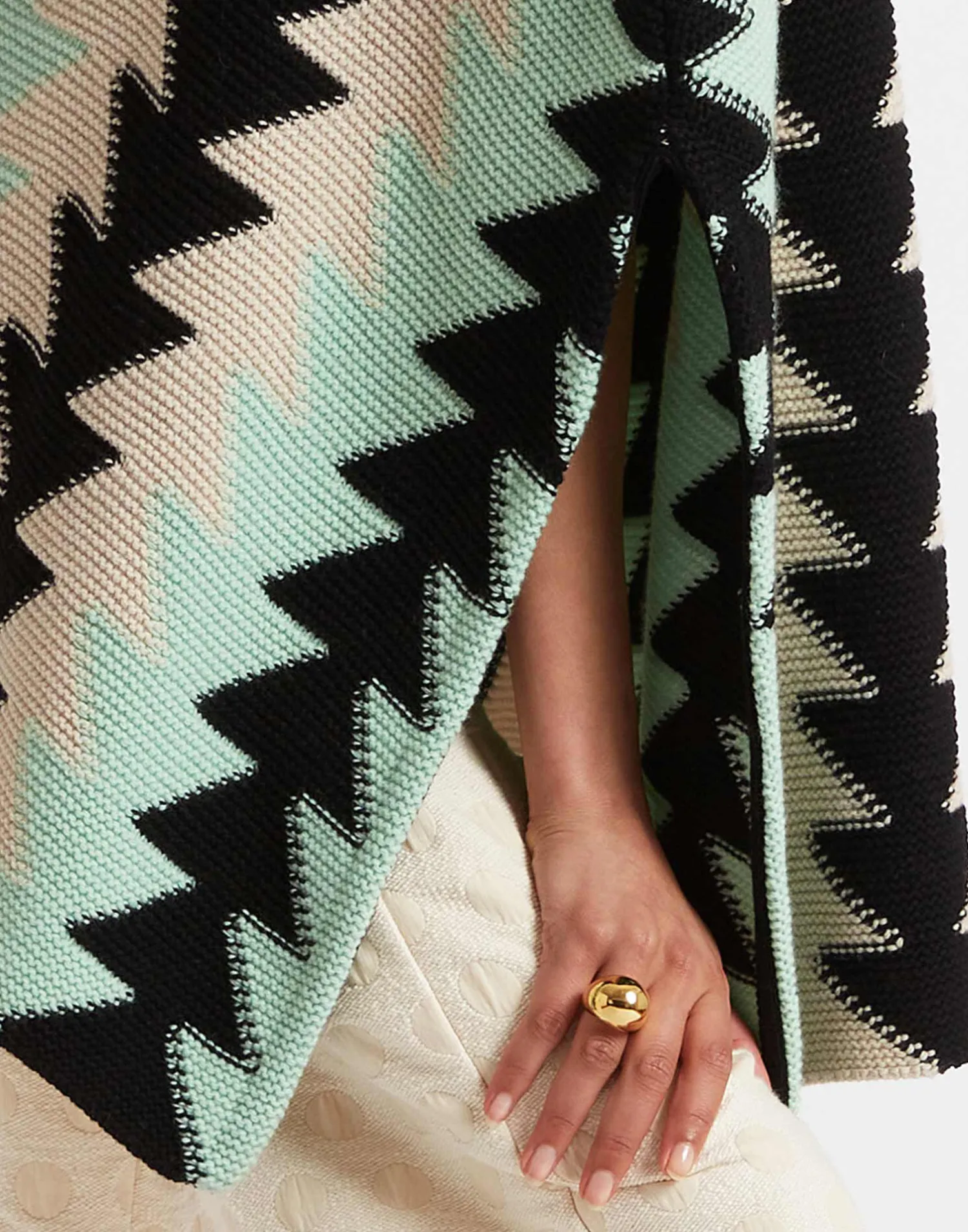 La DoubleJ Capispalla|Maglieria<Trine CapeMint in Wool Intarsia