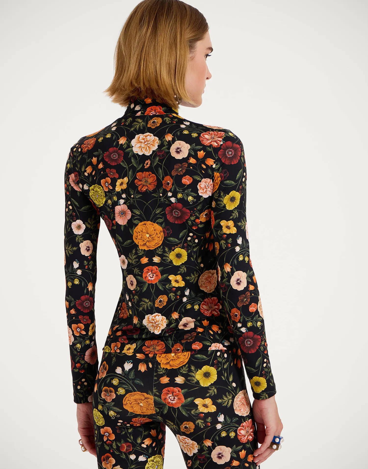 La DoubleJ Loungewear<TurtleneckBotticelli Black in Skinny Jersey